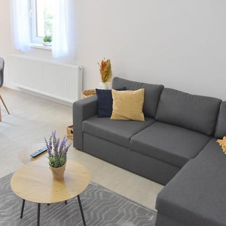 Voeroesko Apartmanhaz Balatonalmadi Luaran gambar